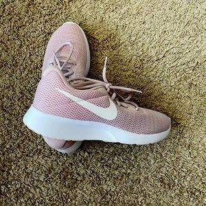 Nike Women’s pink running shoes